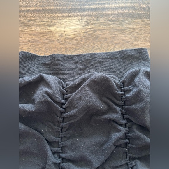 Free People Intimately Rouched Seamless shorts - Picture 6 of 7